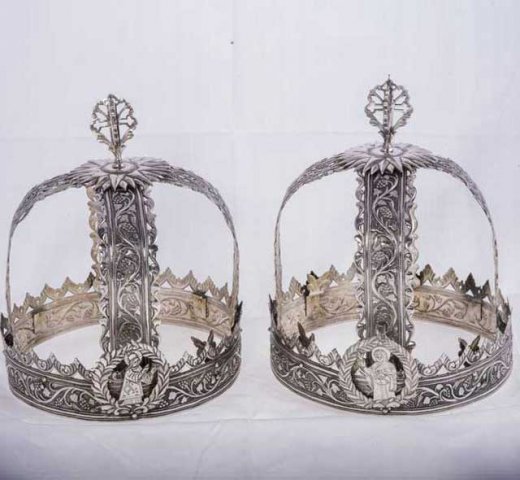 No 20: Αργυρά στέμματα γάμου, 19ος αι. ------ Silver wedding crowns, 19th c.